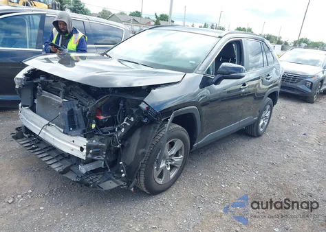 2024 Toyota Rav4 Xle из США, поврежденный, VIN 2T3W1RFV0RW324623